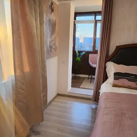 Morii Apartment *
